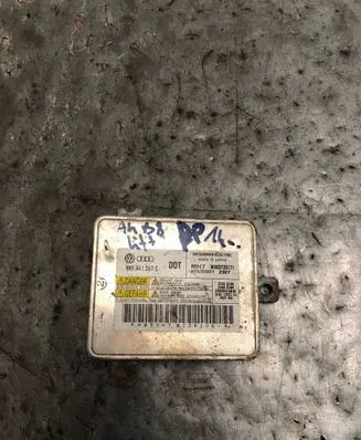 Audi A4 S4 B8 8K Headlight ballast module Xenon 8K0941597C