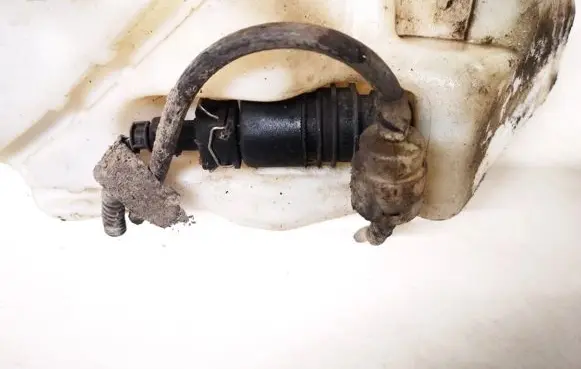 Opel Zafira A Windscreen/windshield washer pump