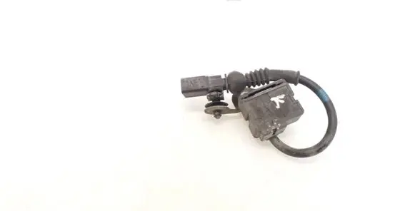 Audi Q7 4L ABS wheel speed sensor 15179200131