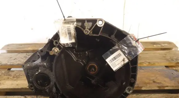 Fiat Grande Punto Manual 5 speed gearbox 55196336