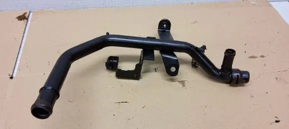 Audi A4 S4 B5 8D Engine coolant pipe/hose 028121065