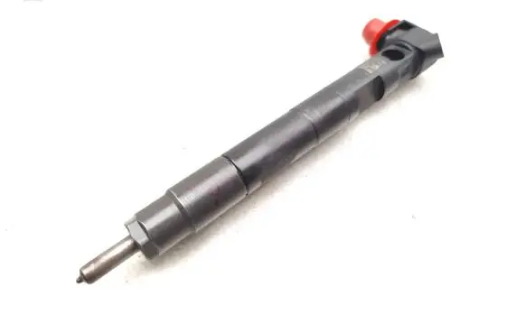 Mercedes-Benz GLA W156 X156 Fuel injector A6510702387 28272472