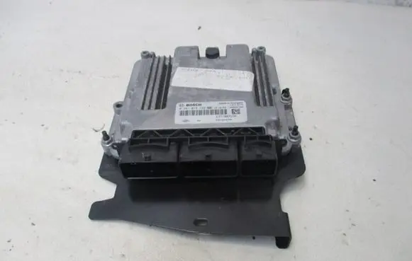 Renault Scenic III - Grand scenic III Engine control unit/module ECU 8200056873