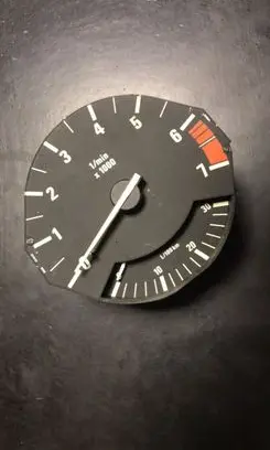 BMW 5 E34 Speedometer (instrument cluster) 1388781