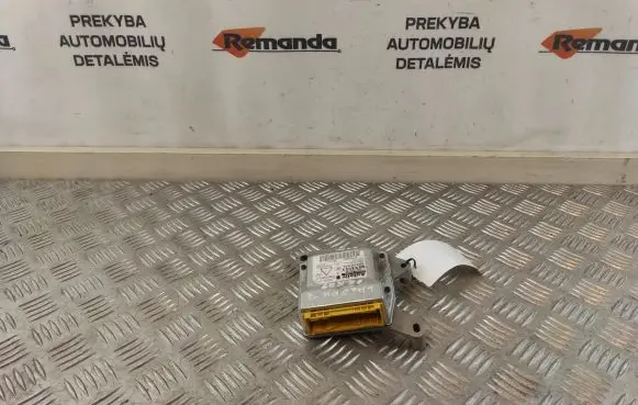 Renault Laguna II Airbag control unit/module 8200142183A 550758700 B275CF00395