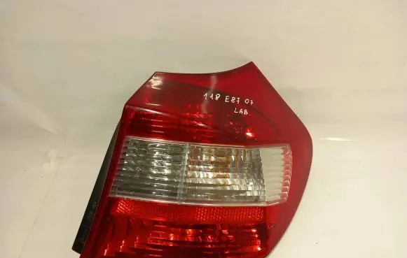 BMW 1 E81 E87 Rear/tail lights 021864 0030293 6924502