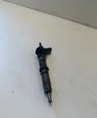 Volkswagen Crafter Fuel injector 0445115029 121213 04451351