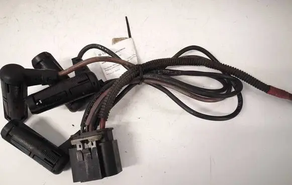 BMW 5 E60 E61 Ignition plug leads 967569