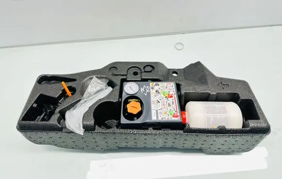 Volvo V60 Tool set 