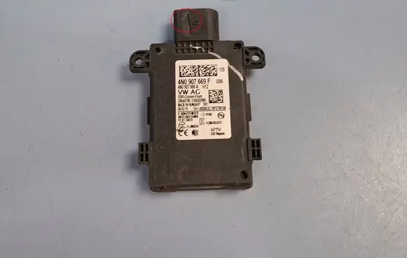 Volkswagen Touareg III Distronic sensor radar 4N0907669F 4N0907669A