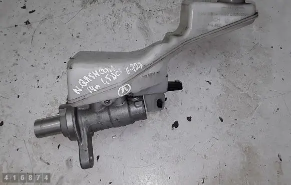 Nissan Qashqai Master brake cylinder 0204796652
