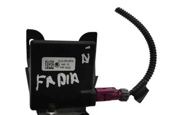 Skoda Fabia Mk4 (6VA) Antenna control unit 5LA035497A