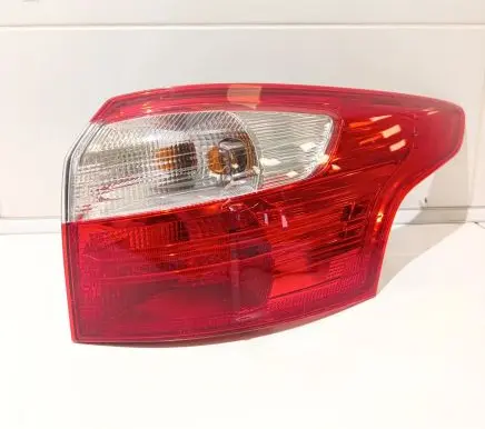 Ford Focus Rear/tail lights BM5113404G BM5113404H