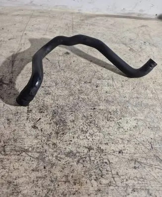 Volkswagen PASSAT B5 Engine coolant pipe/hose 8D0819371B