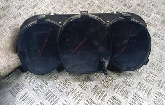 Suzuki Grand Vitara II Speedometer (instrument cluster)