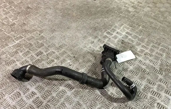 Volvo XC90 Engine coolant pipe/hose 31474845 32203162 31293767