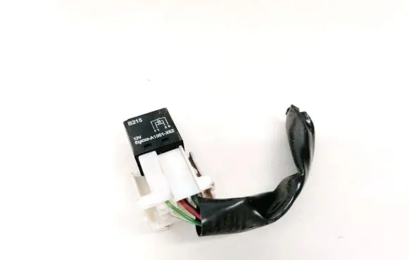 Mazda 2 Other relay V23074 B215