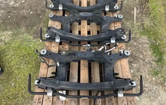 Ford Kuga III Rear axle beam with reductor SULIK1