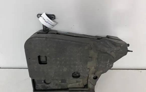 BMW X5 E70 AdBlue liquid reservoir 7222146