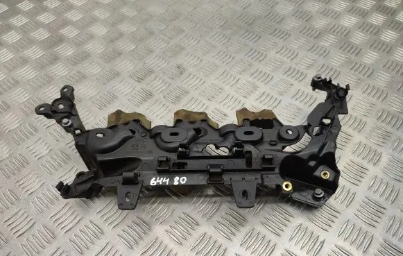 Citroen C4 II Picasso other engine part 9808843180