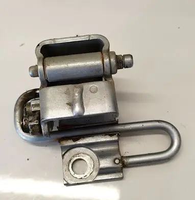 Seat Leon (1P) Rear door lower hinge 4A0833412A