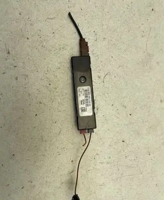 Mercedes-Benz GLK (X204) Aerial antenna amplifier A2048202489 09T140 28059833