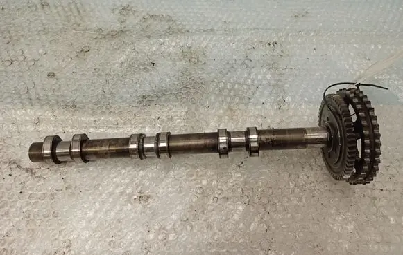 Mercedes-Benz ML W164 Camshaft A6420520001