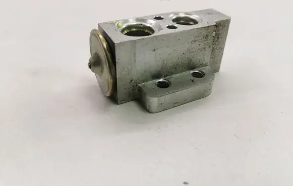 Audi A7 S7 4G Air conditioning (A/C) expansion valve 4G0820181A