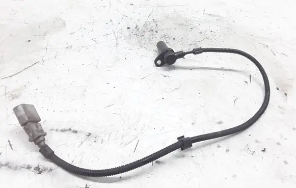 Skoda Fabia Mk1 (6Y) Crankshaft position sensor 9805940