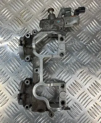 Subaru Impreza III Camshaft holder 