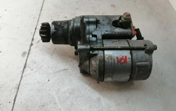 Toyota RAV 4 (XA40) Starter motor 2810074270 2280006273