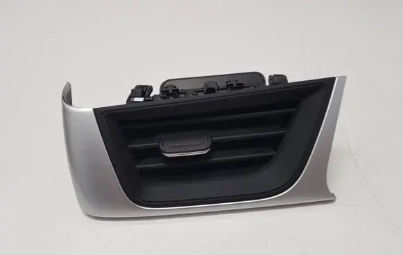 Renault Captur II Dashboard air vent grill cover trim 687616391R 10513005 10513006