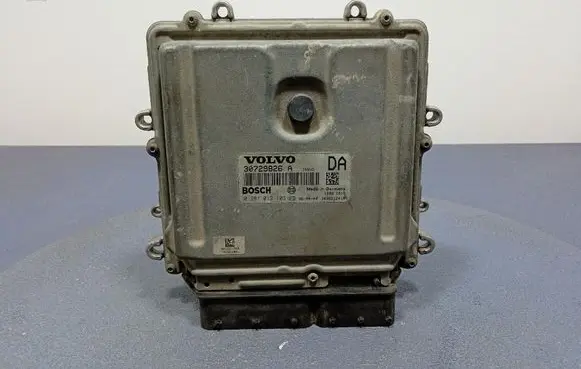 Volvo XC90 Engine control unit/module ECU 30729826