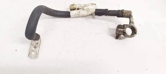 Volkswagen Touran I Positive cable (battery)