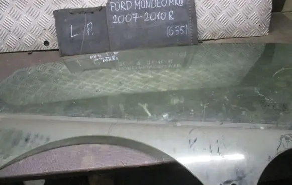 Ford Mondeo MK IV Front door window/glass (coupe) 