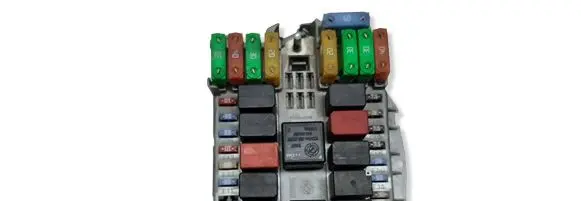Iveco Daily 4th gen Fuse box set 69501171 D1GSC1
