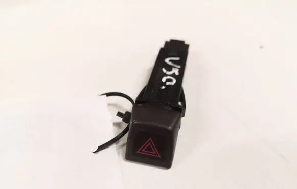 Volvo V50 Hazard light switch 30739296 05W425