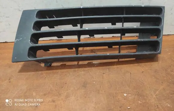 Skoda Roomster (5J) Front bumper lower grill 02028800000 8D0807345AA
