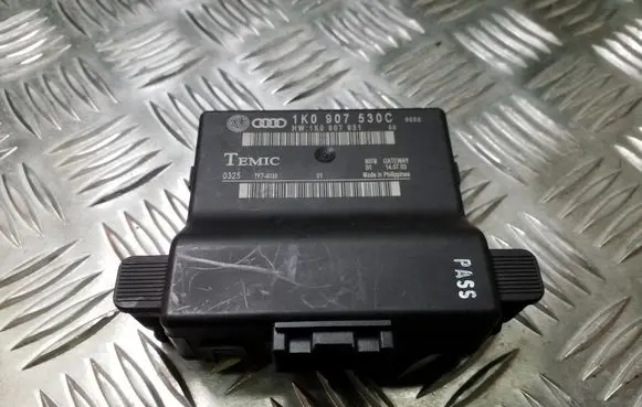 Volkswagen Golf V Other control units/modules 1K0907530C