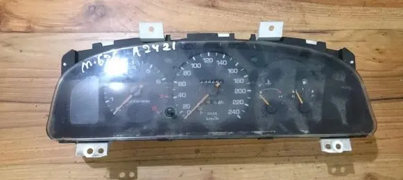 Mazda 626 Speedometer (instrument cluster) Nera