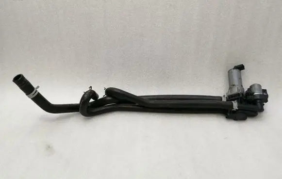 Mercedes-Benz CL C215 Coolant heater control valve A2208300084