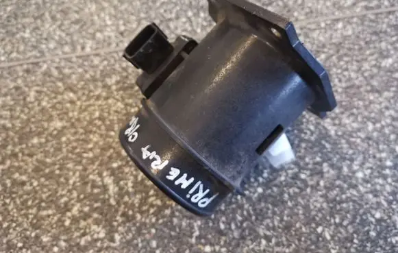Nissan Primera Mass air flow meter 226802J200