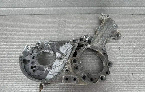 Nissan Patrol Y60 Timing chain cover 13501V7208