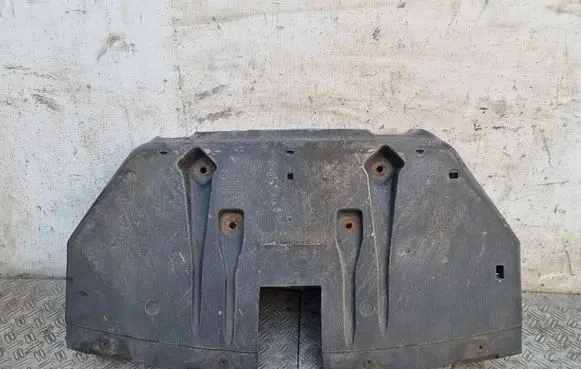 Renault Laguna III Rear bumper underbody cover/under tray 748A00003R