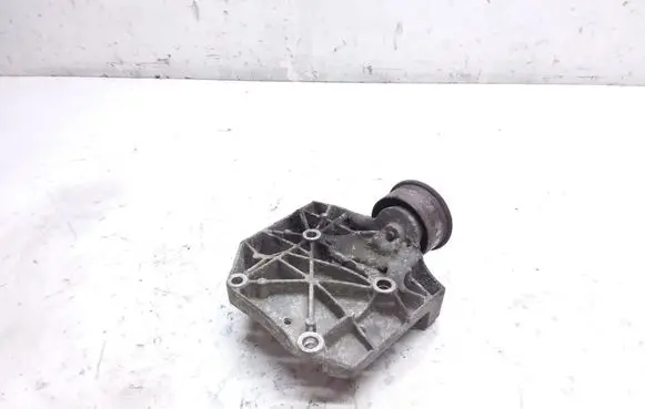 Jaguar XJ X308 Generator/alternator bracket 