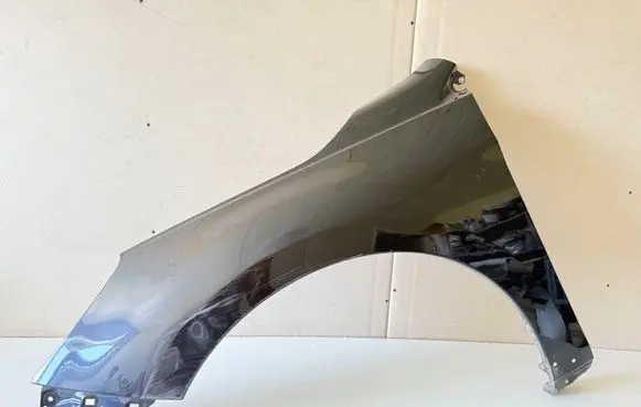 Subaru Outback (BS) Fender
