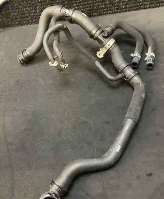Citroen DS4 Engine coolant pipe/hose 8007402001 8007236005