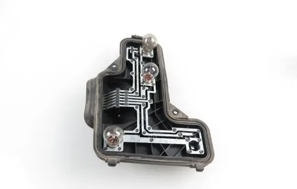Volkswagen Lupo Tail light bulb cover holder 