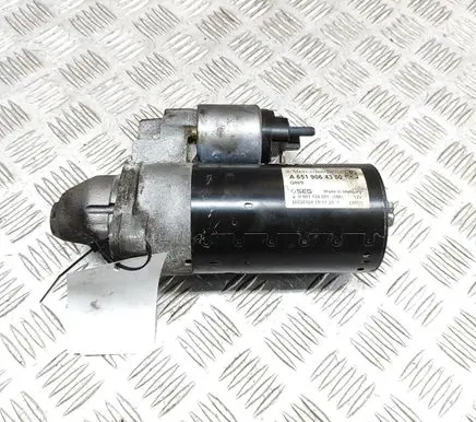 Mercedes-Benz Sprinter W907 W910 Starter motor A6519064300 0001139085