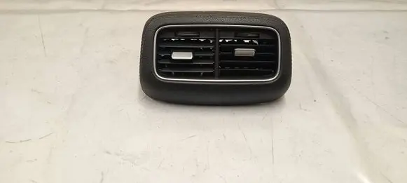 Mercedes-Benz GLE W167 Rear air vent grill A1678302104